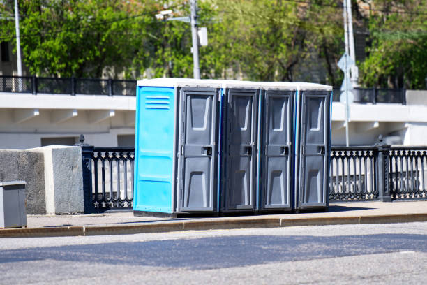 Portable Toilet Options We Offer in Highland, KS